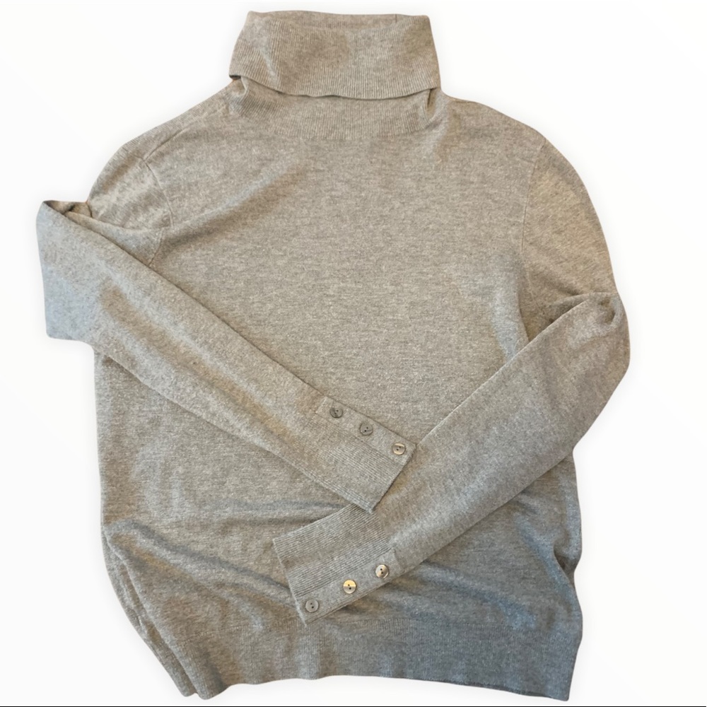 Ann Taylor Loft grey turtleneck sweater with button detail cuff size M - Picture 2 of 3
